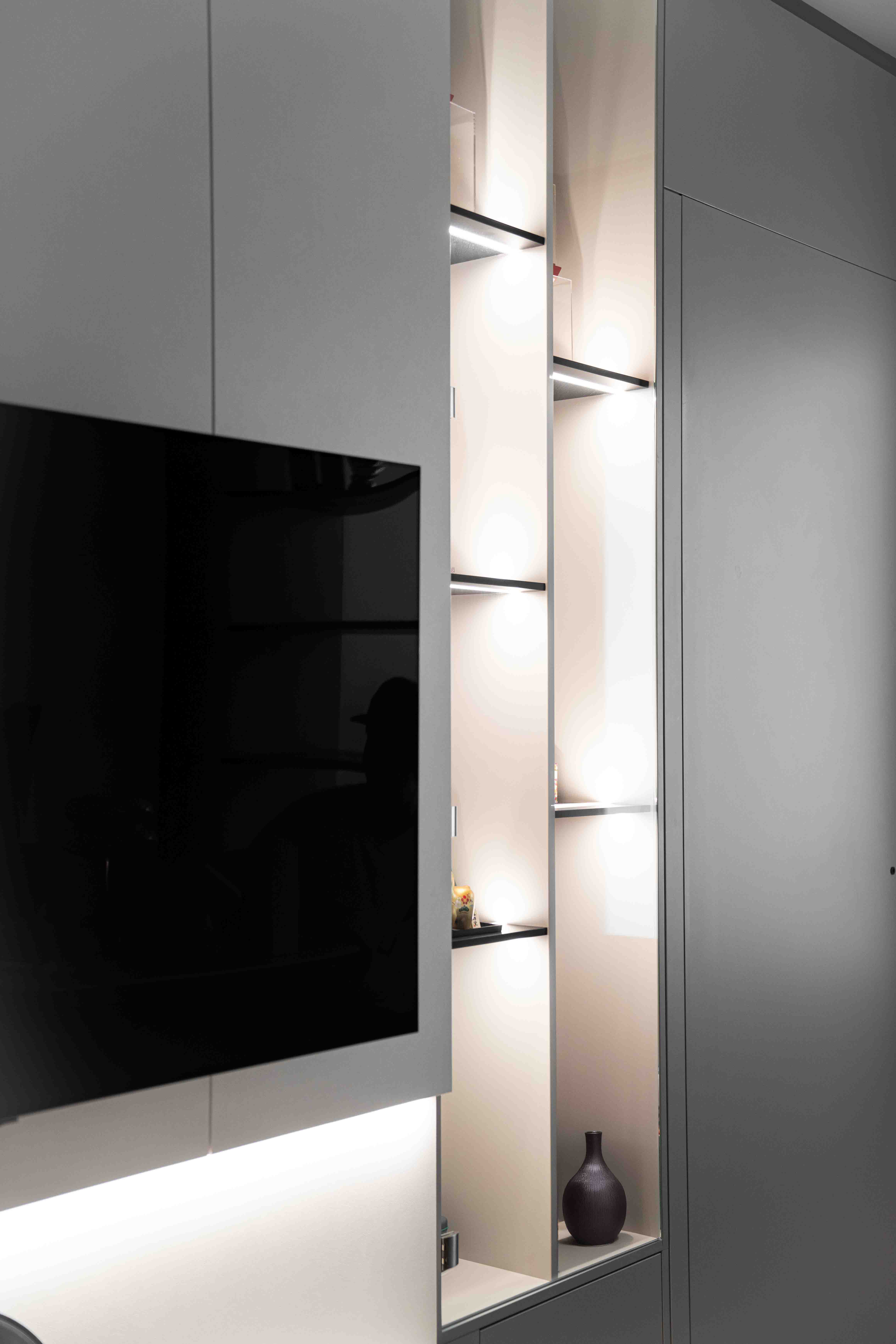 Legacy Design  - Legacy Design  - Nordic Minimalism · Light & Wood