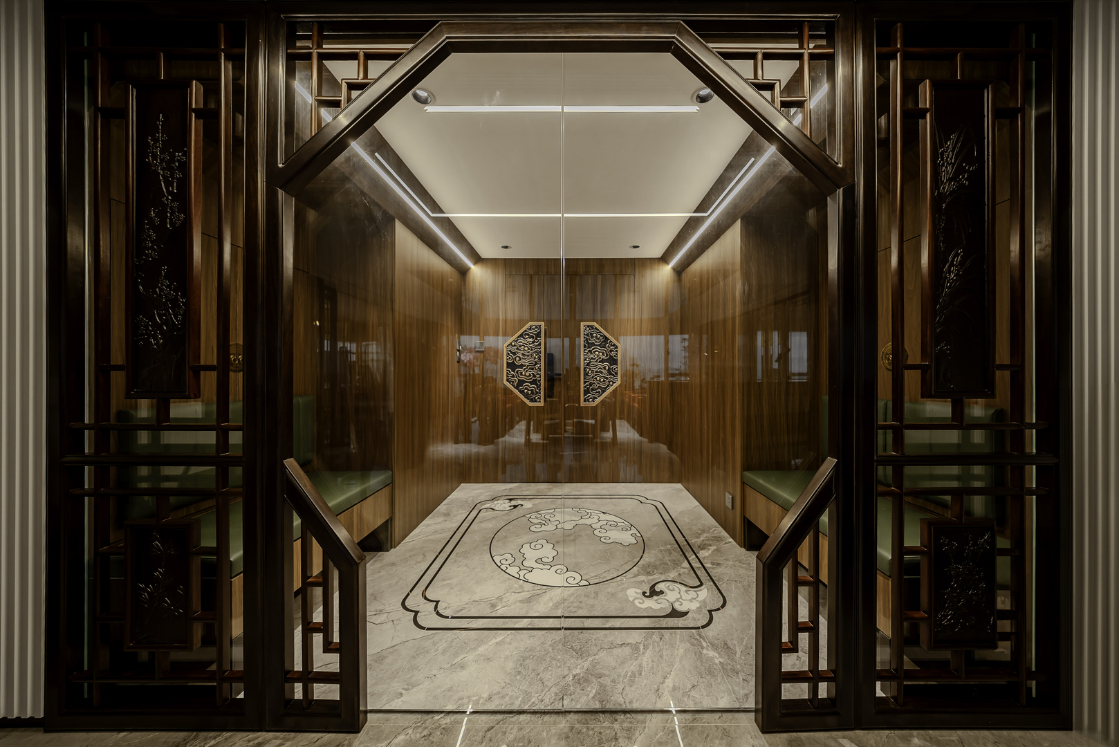 Daniel Wong - Boss Design Ltd - 海逸豪園 Laguna Verde