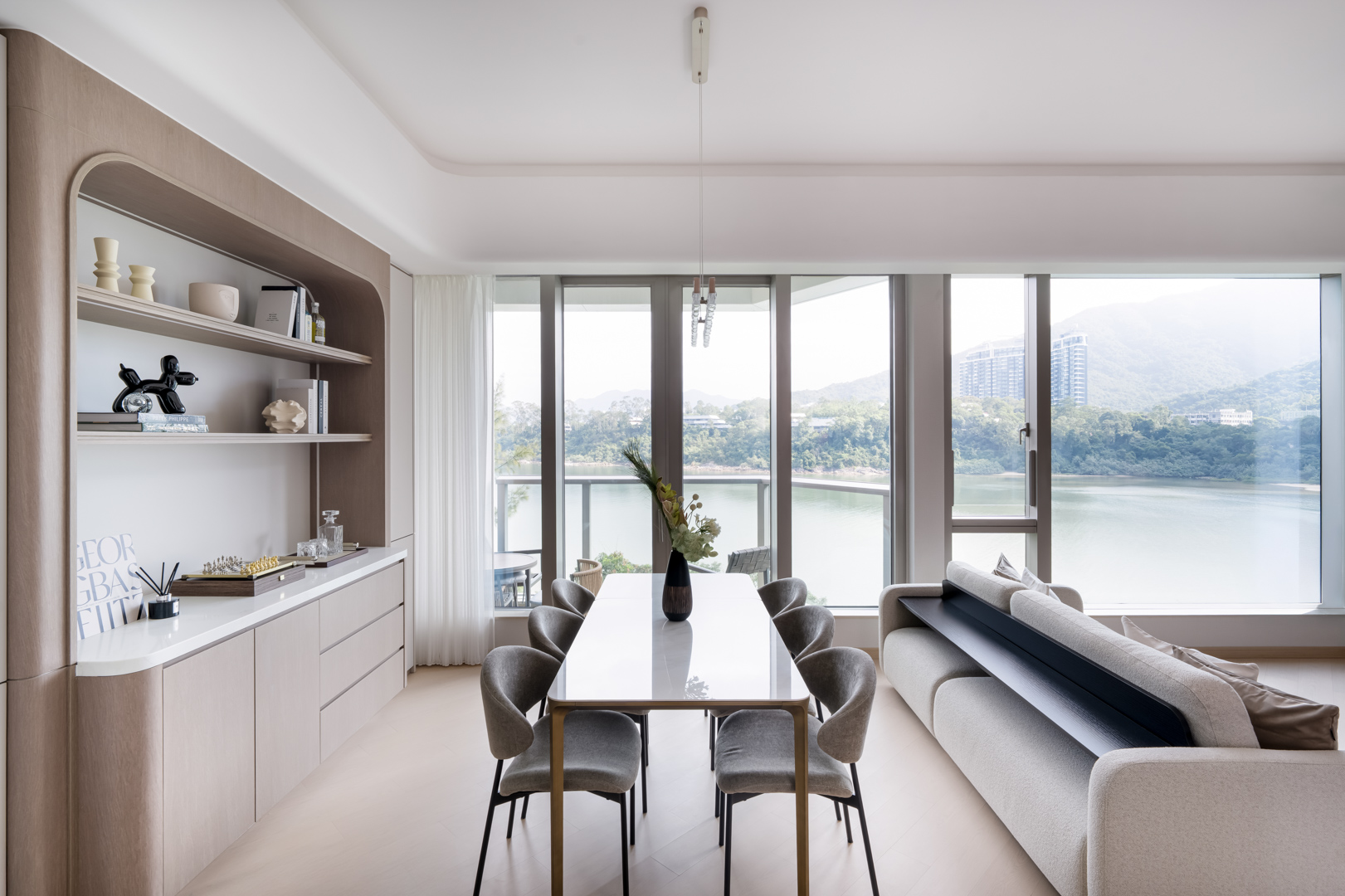 劉世傑 - Hei Design Interiors - Silversands