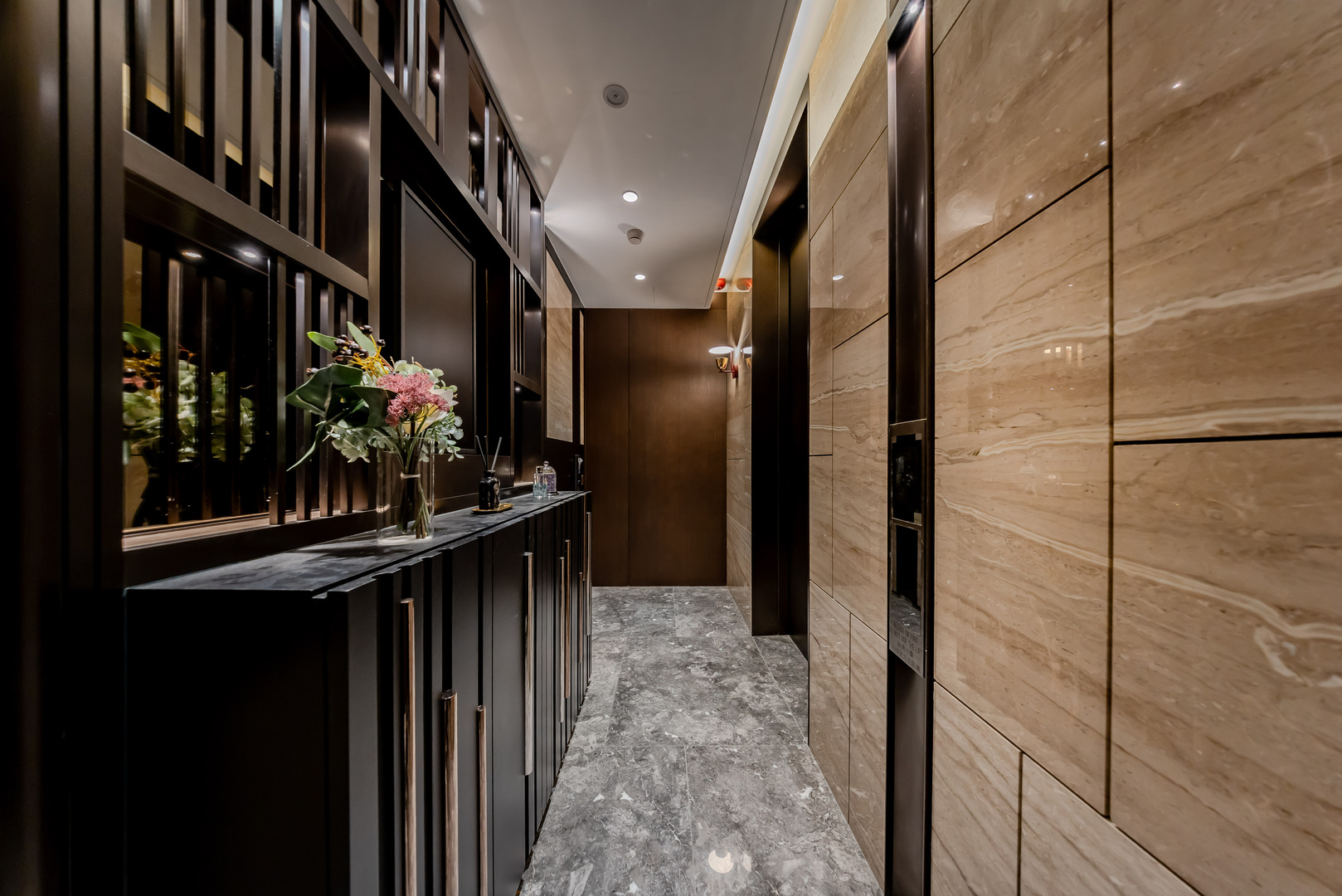 Daniel Wong - Boss Design Ltd - 天瀧 The Knightsbridge