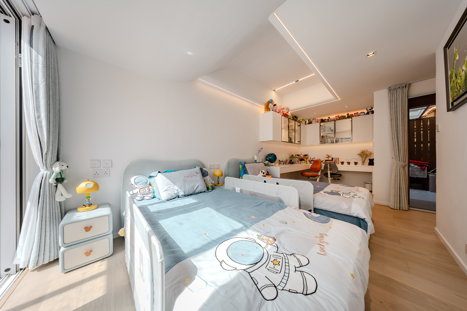 Daniel Wong - Boss Design Ltd - 紅山半島 Redhill Peninsula