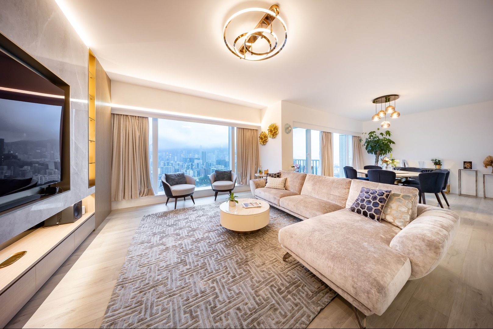 Daniel Wong - Boss Design Ltd - 灝畋峰 15 Homantin Hill
