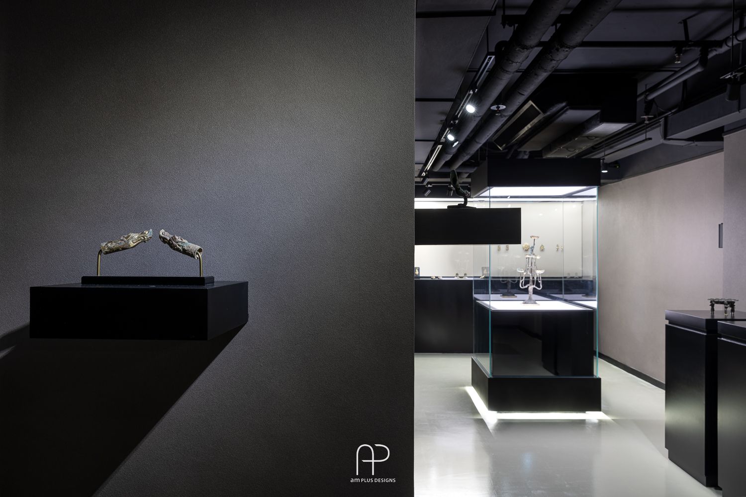 Am Plus Designs Ltd - Am Plus Designs Ltd - 古董店
