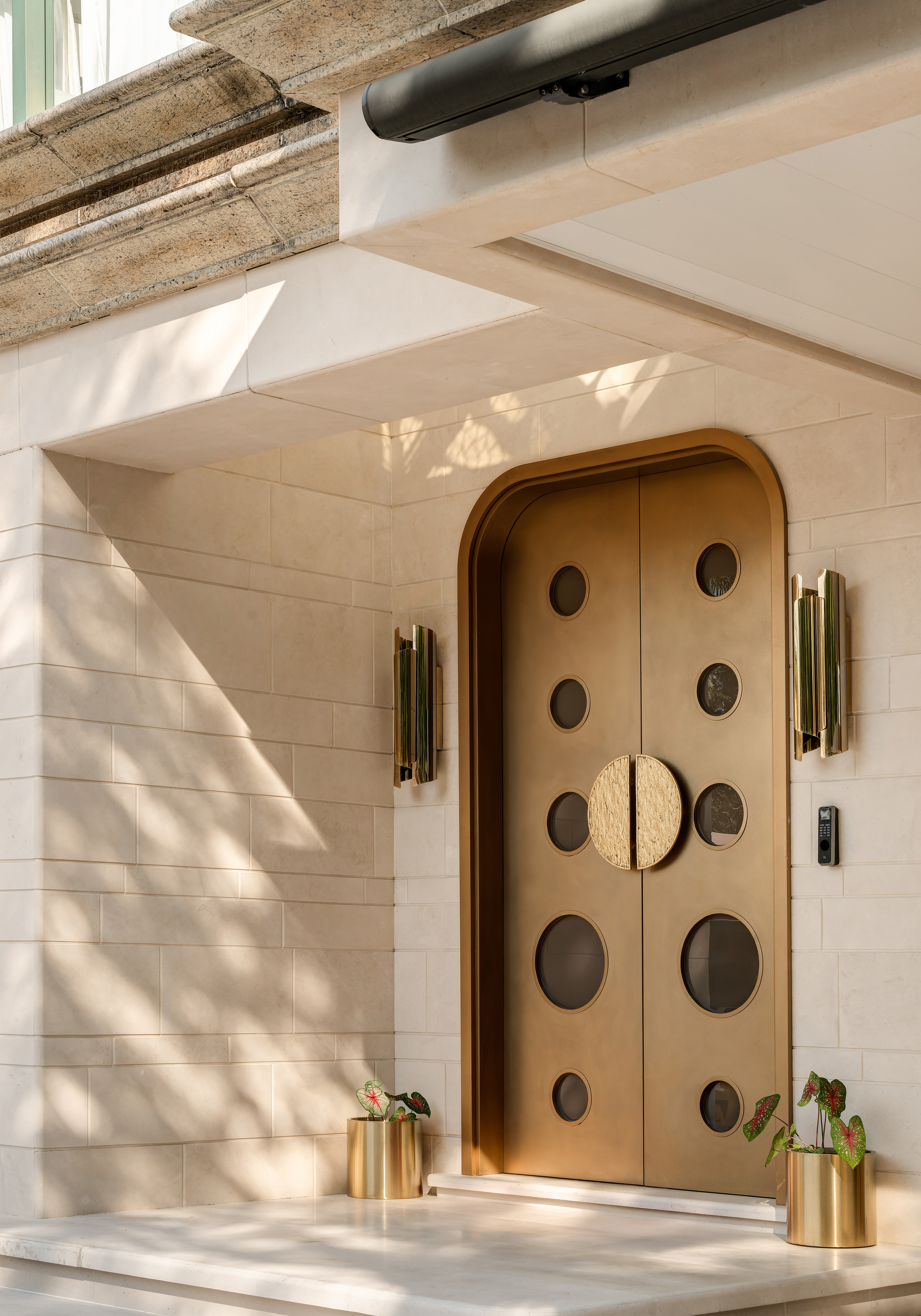 Hoffman Ho & Elaine Tang - See How Group Limited - Tai Po Kau House