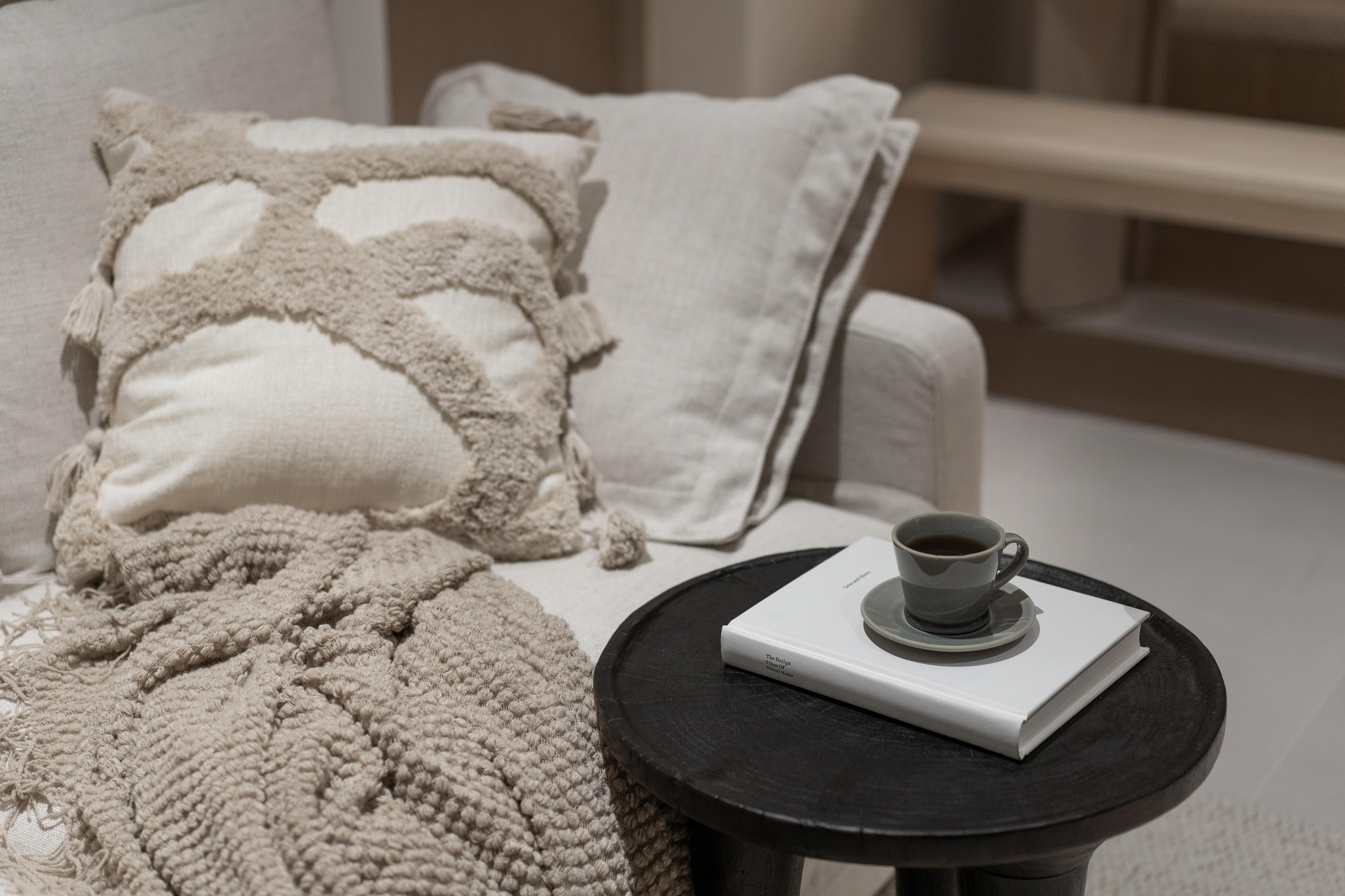 Jasmine Wong & Kits Chan - Anode Design Limited - Sui Wo Court