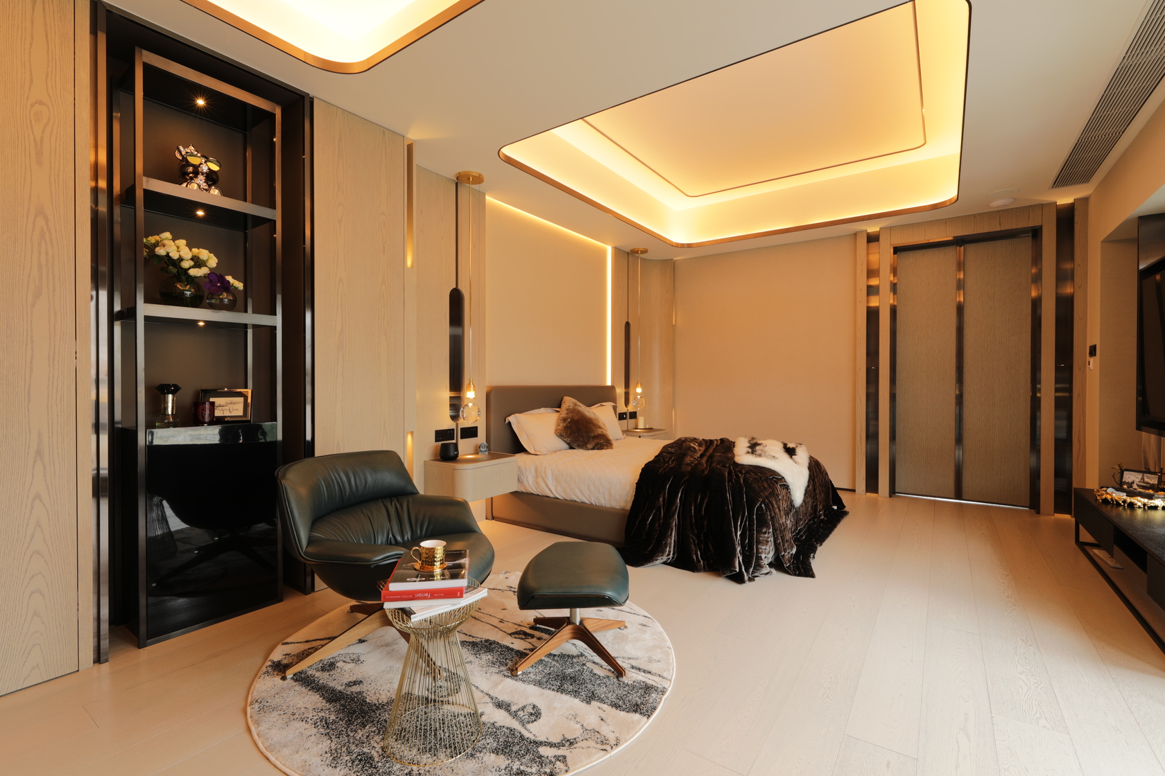 Maggie Mo & Jay Leung - Starz Pasha - Yoo Residence