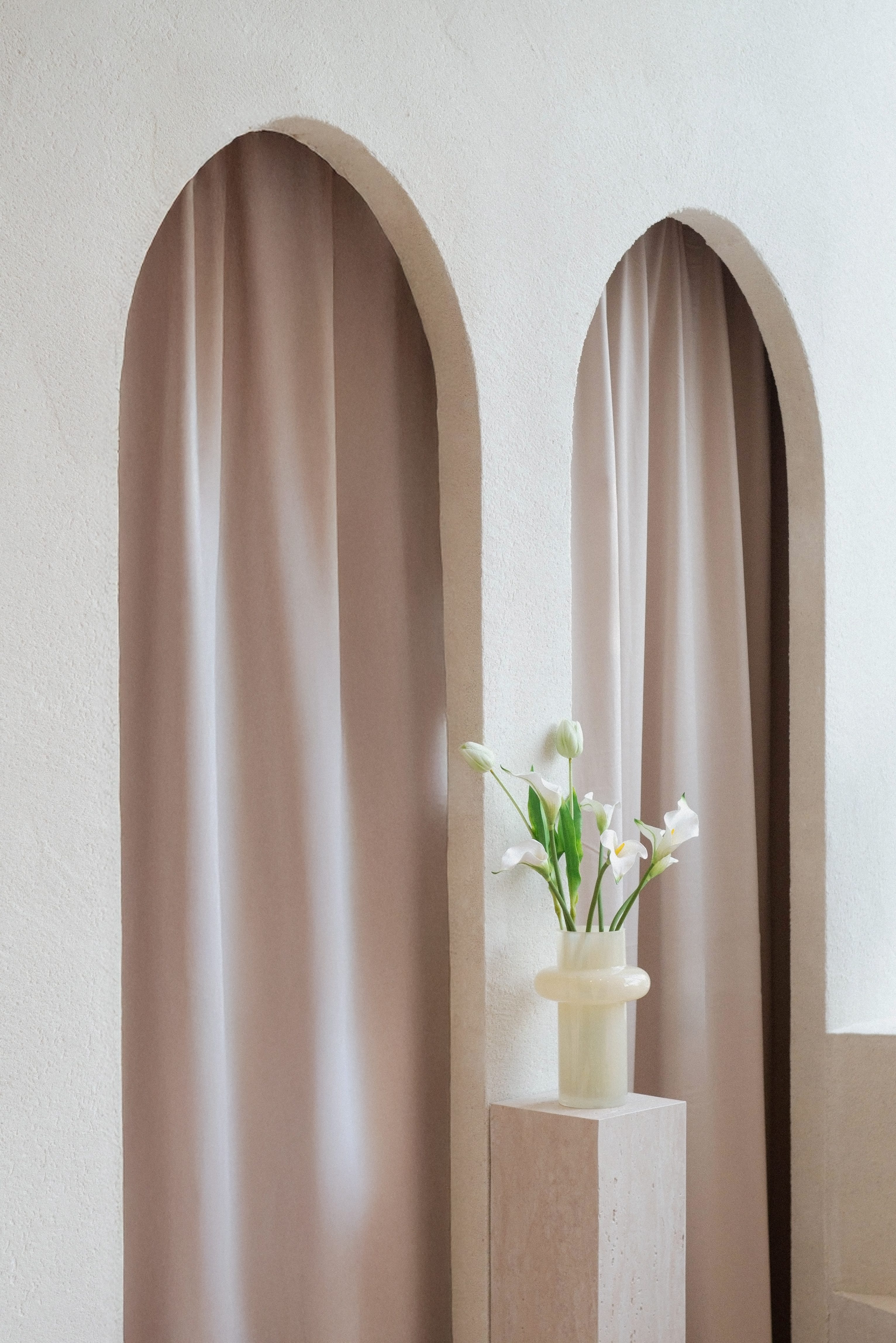 Jasmine Wong & Kits Chan - Anode Design Limited - 時尚服裝店｜SENI
