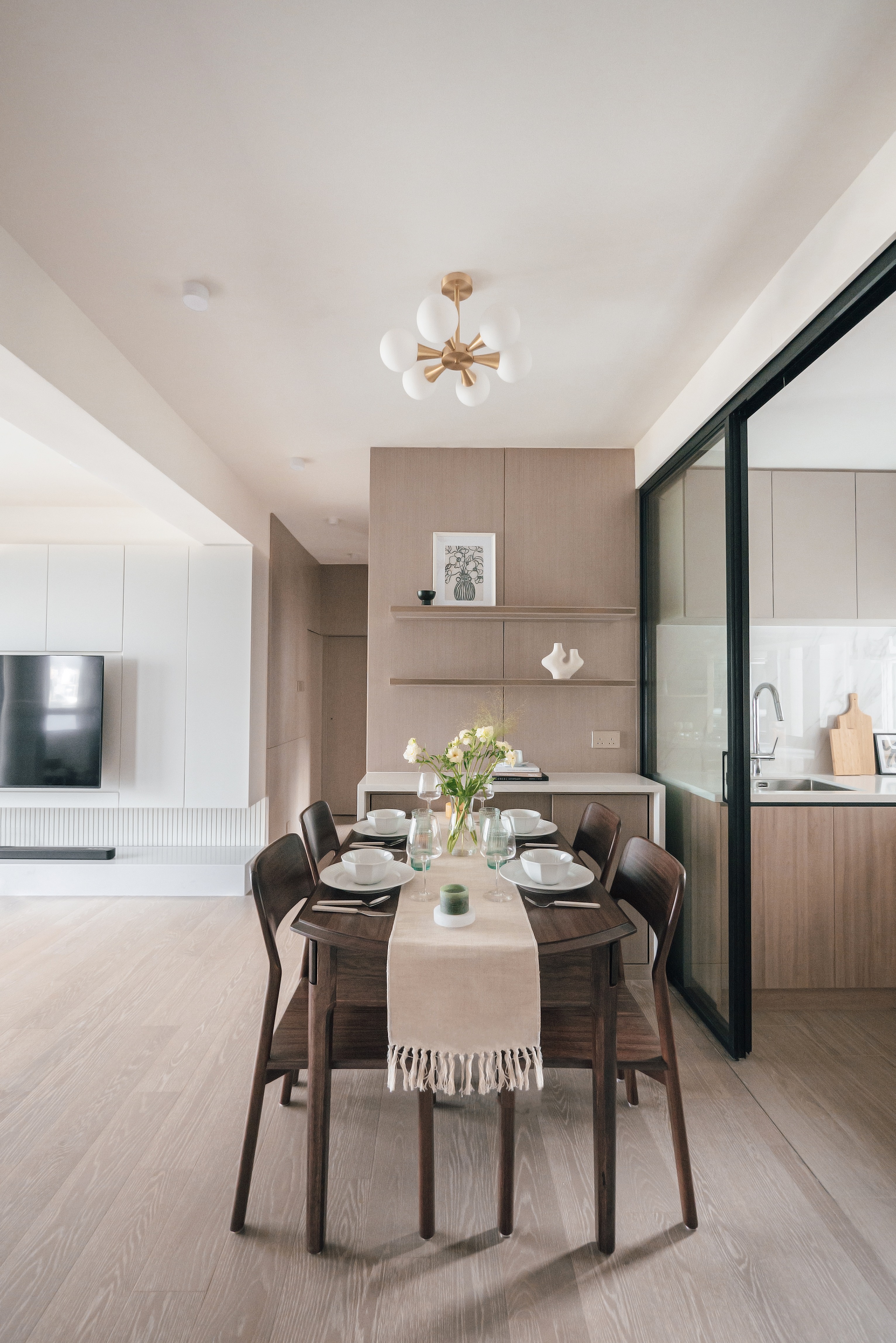 Jasmine Wong & Kits Chan - Anode Design Limited - Showboat Mansion