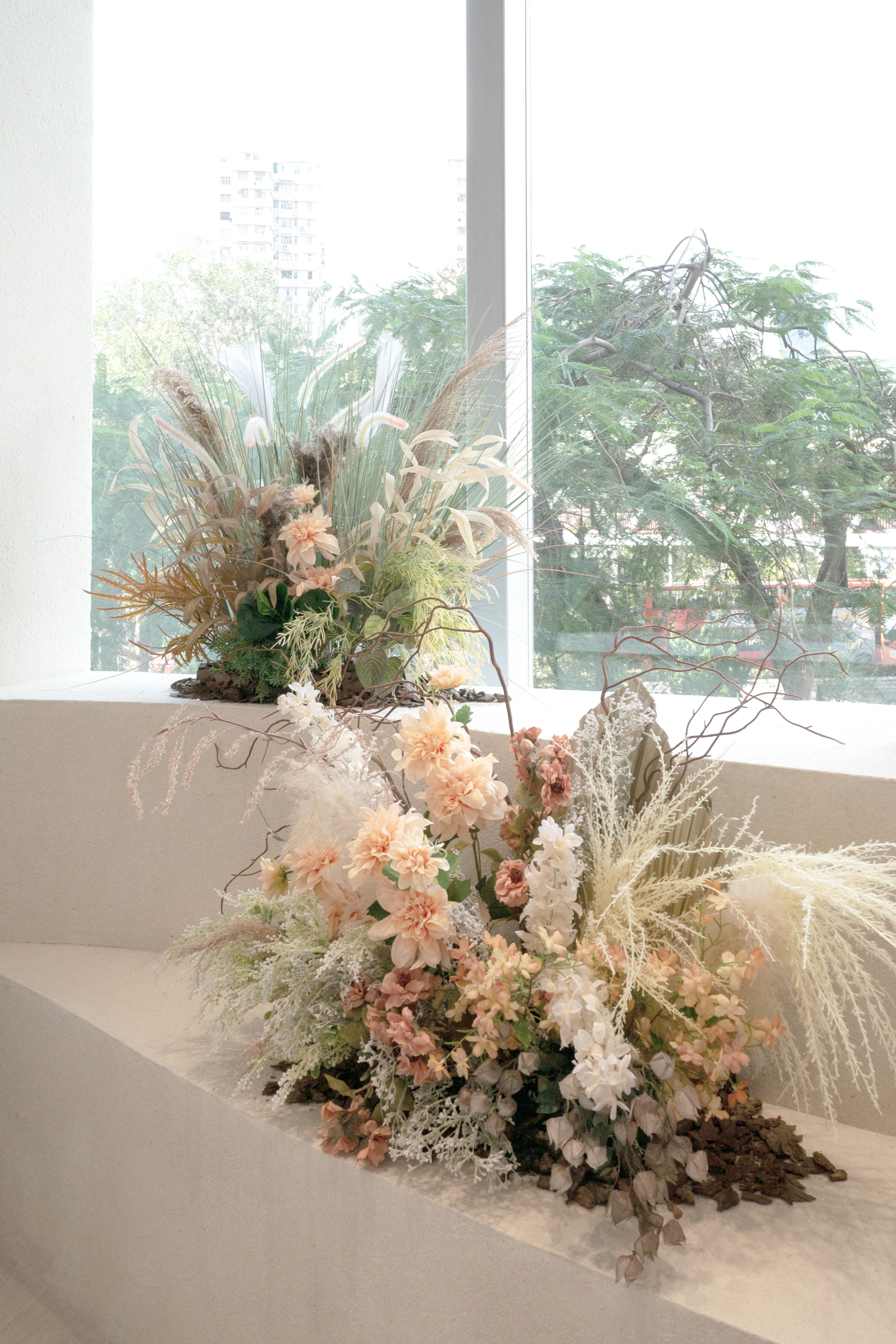 Jasmine Wong & Kits Chan - Anode Design Limited - 時尚服裝店｜SENI